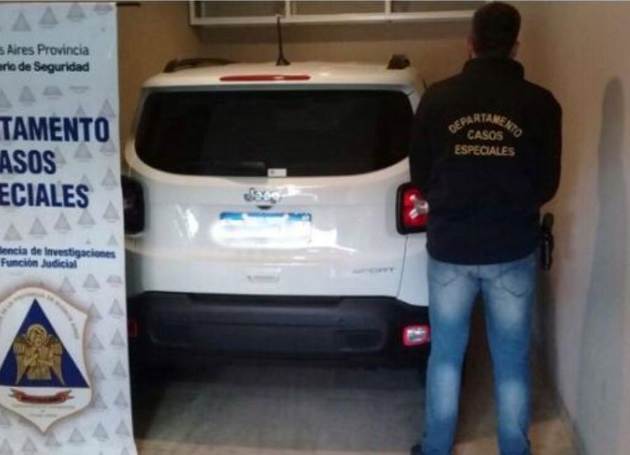 También incautaron autos.