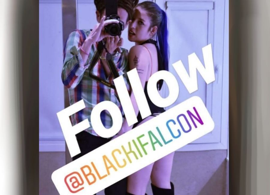 Blacki Falcón comenzó haciendo tomas con el celular.